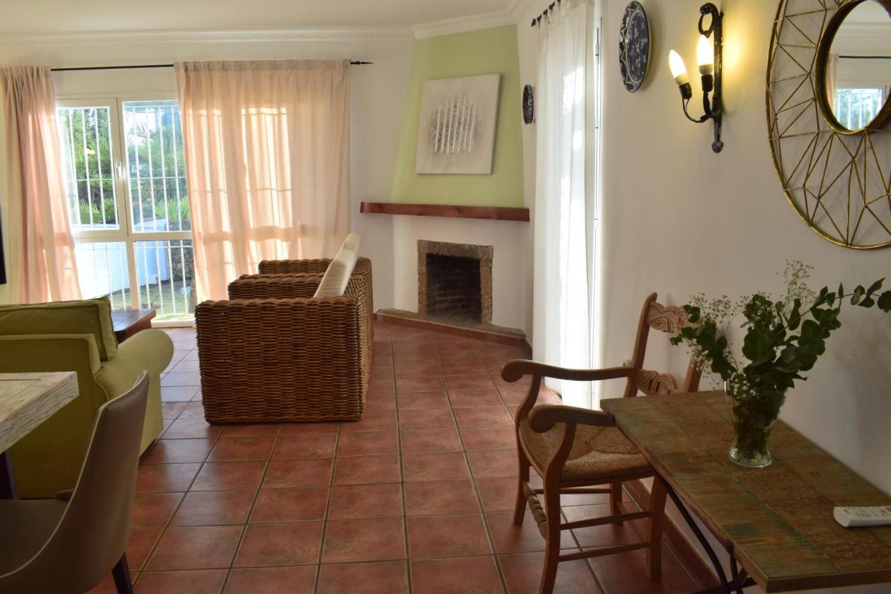 Villa Maria Elena, En Fuente Del Gallo Conil De La Frontera Exteriör bild